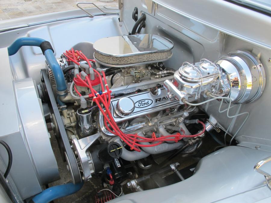  Ford Street Rod Pickup 1953 года  (фото 2 из 2)
